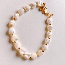 Load image into Gallery viewer, Mother pearl Heart bracelet/ anklet
