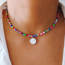 Load image into Gallery viewer, Beaded smile necklace
