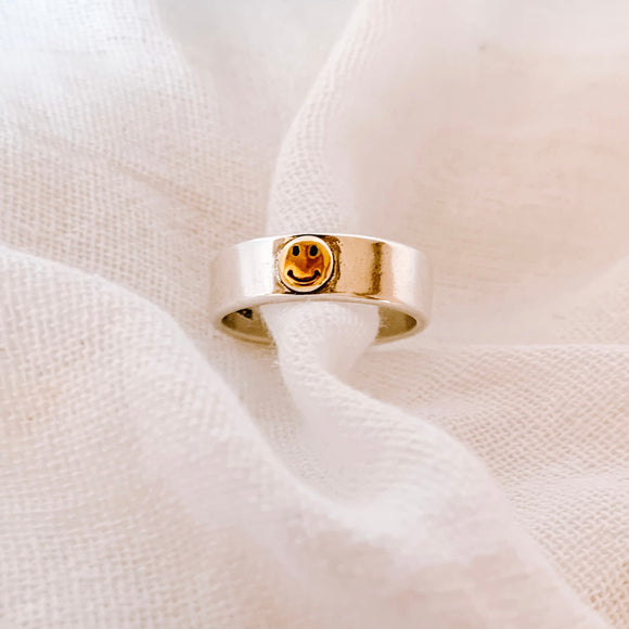 Smiley ring (adjustable) –